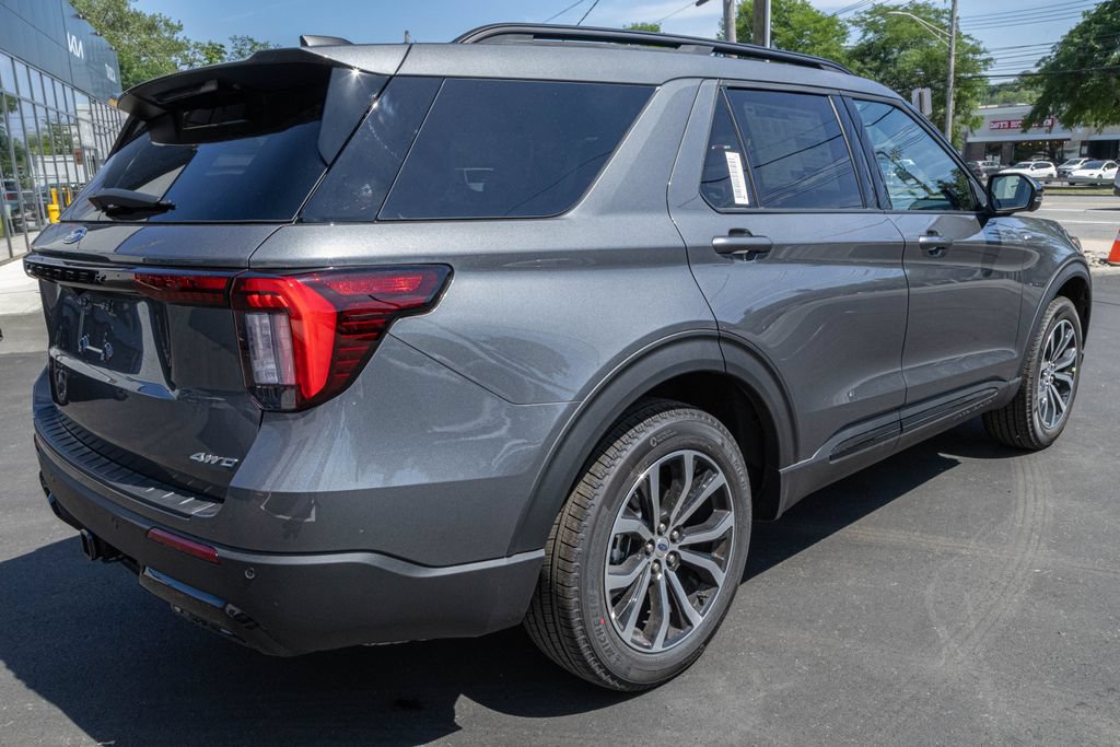 Used 2026 Ford Explorer ST-Line AWD/4WD image 6
