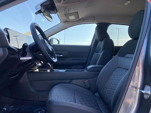New 2026 Nissan Kicks SV image 11