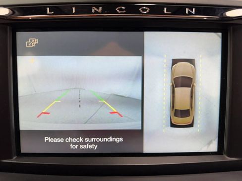 Used 2017 Lincoln Continental Reserve w/ Technology Package AWD/4WD image 24