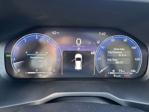 New 2025 Toyota RAV4 Limited image 24