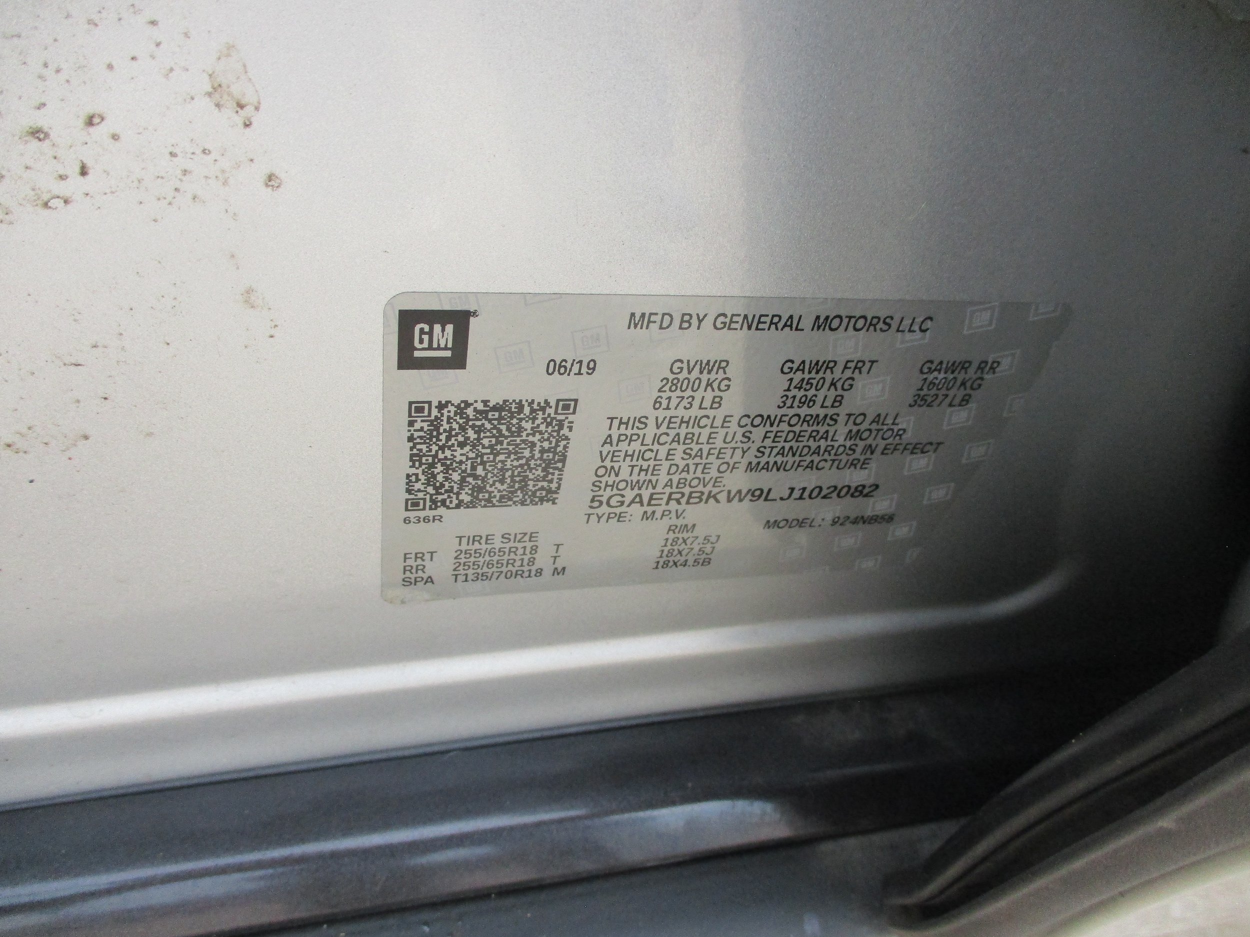Used 2020 Buick Enclave Essence FWD image 23