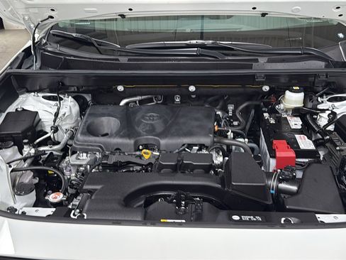 Certified 2025 Toyota RAV4 XLE image 25