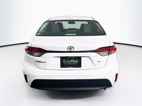 Used 2024 Toyota Corolla LE FWD image 7
