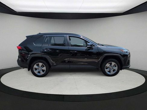 Used 2023 Toyota RAV4 XLE w/ Convenience Package AWD/4WD image 9