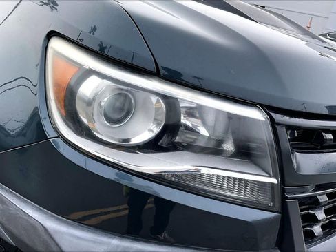 Used 2017 Chevrolet Colorado ZR2 image 25