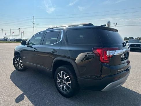 Used 2021 GMC Acadia SLE w/ Driver Convenience Package FWD image 27