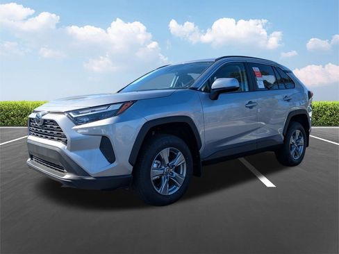 New 2025 Toyota RAV4 XLE w/ Convenience Package image 8