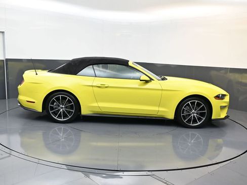 Used 2021 Ford Mustang Premium w/ Equipment Group 201A image 2