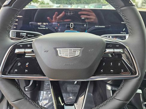 New 2026 Cadillac Lyriq Sport image 23