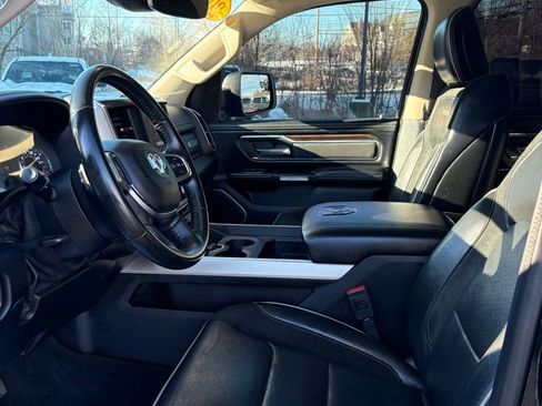 Used 2021 RAM 1500 Laramie image 9