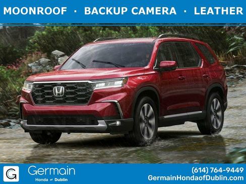 Used 2024 Honda Pilot Touring image 1