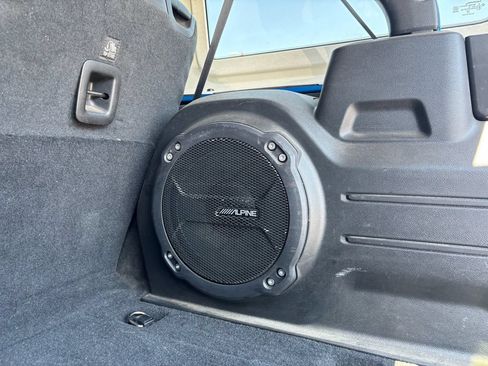 Used 2023 Jeep Wrangler Unlimited Rubicon w/ LED Lighting Group AWD/4WD image 20