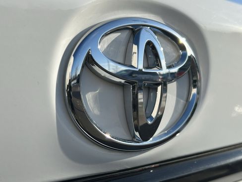 Certified 2025 Toyota Corolla LE image 7