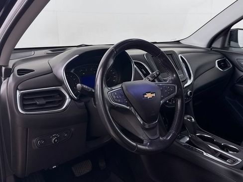 Used 2020 Chevrolet Equinox LT w/ Driver Convenience Package AWD/4WD image 6