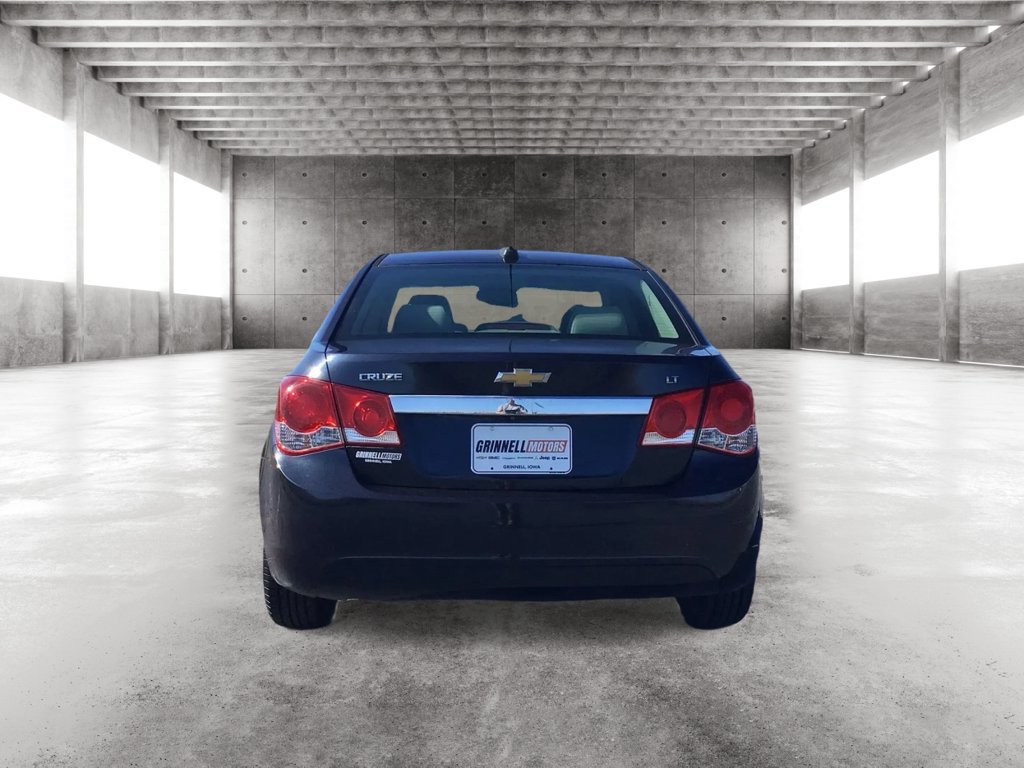Used 2015 Chevrolet Cruze LT FWD image 6