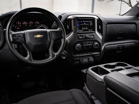 Used 2024 Chevrolet Silverado 1500 W/T w/ WT Value Package image 4