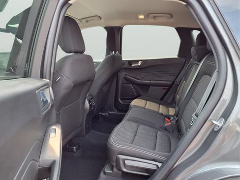 Used 2023 Ford Escape Active w/ Tech Pack #2 AWD/4WD image 11