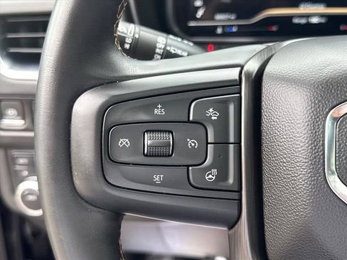 Used 2023 GMC Yukon XL AT4 AWD/4WD image 21