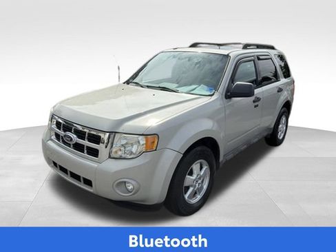 Used 2009 Ford Escape XLT FWD image 9