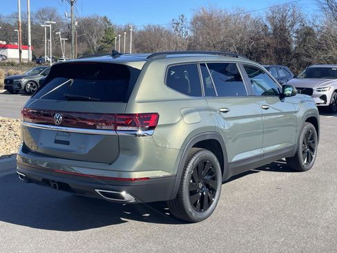 New 2026 Volkswagen Atlas SE FWD image 7