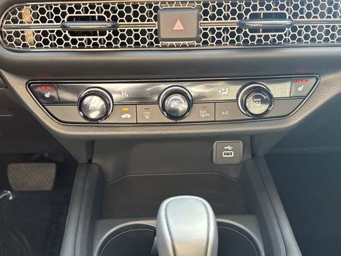 Used 2025 Honda HR-V Sport image 22