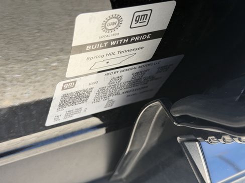 Certified 2024 Cadillac Lyriq Sport AWD/4WD image 33