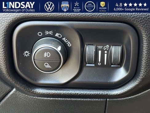 Used 2024 RAM 2500 Laramie image 23