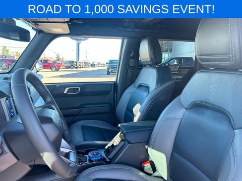 Used 2024 Ford Bronco Outer Banks image 15