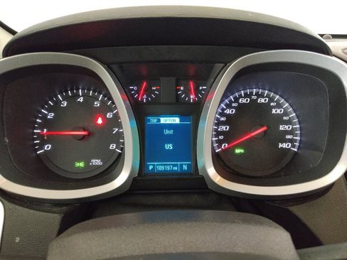 Used 2017 Chevrolet Equinox LT w/ Convenience Package FWD image 23