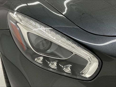Used 2018 Mercedes-Benz AMG GT S w/ Exclusive Interior Package image 35
