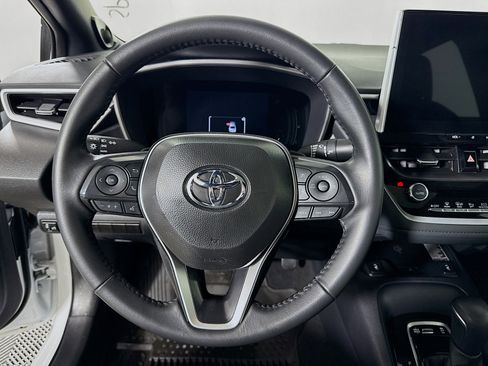 Certified 2025 Toyota Corolla XSE image 12