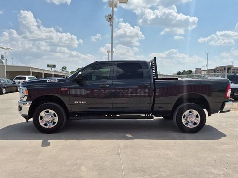 Used 2021 RAM 2500 Tradesman AWD/4WD image 3
