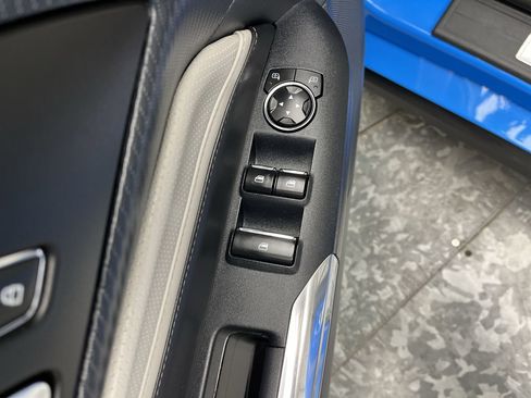 Used 2024 Ford Mustang Premium image 8