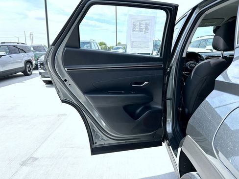 Used 2023 Hyundai Tucson SE AWD/4WD image 21