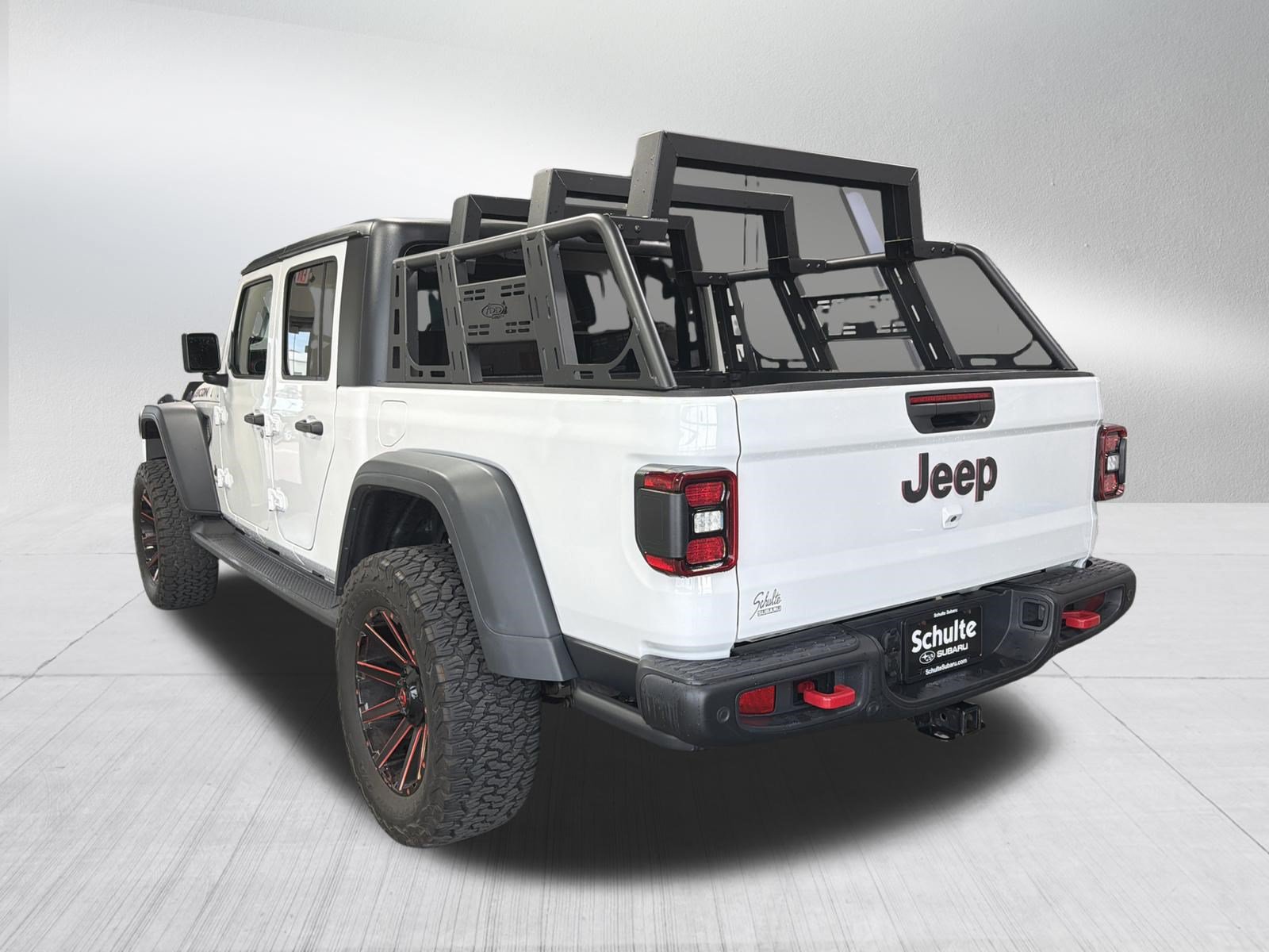 Used 2020 Jeep Gladiator Rubicon w/ Safety Group AWD/4WD image 5