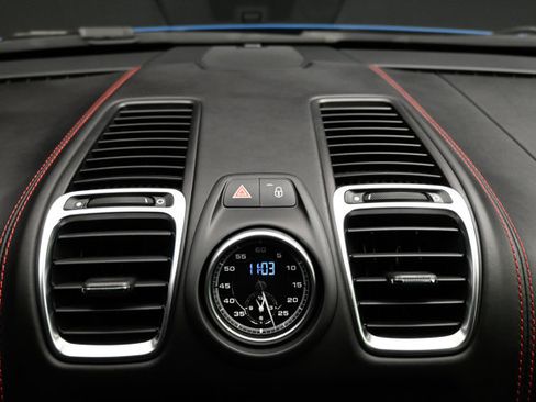 Used 2015 Porsche Cayman GTS image 91