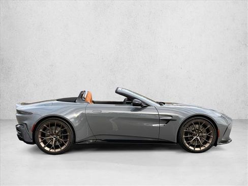New 2026 Aston Martin V8 Vantage Convertible RWD image 8