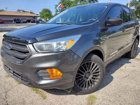 Used 2017 Ford Escape S image 1