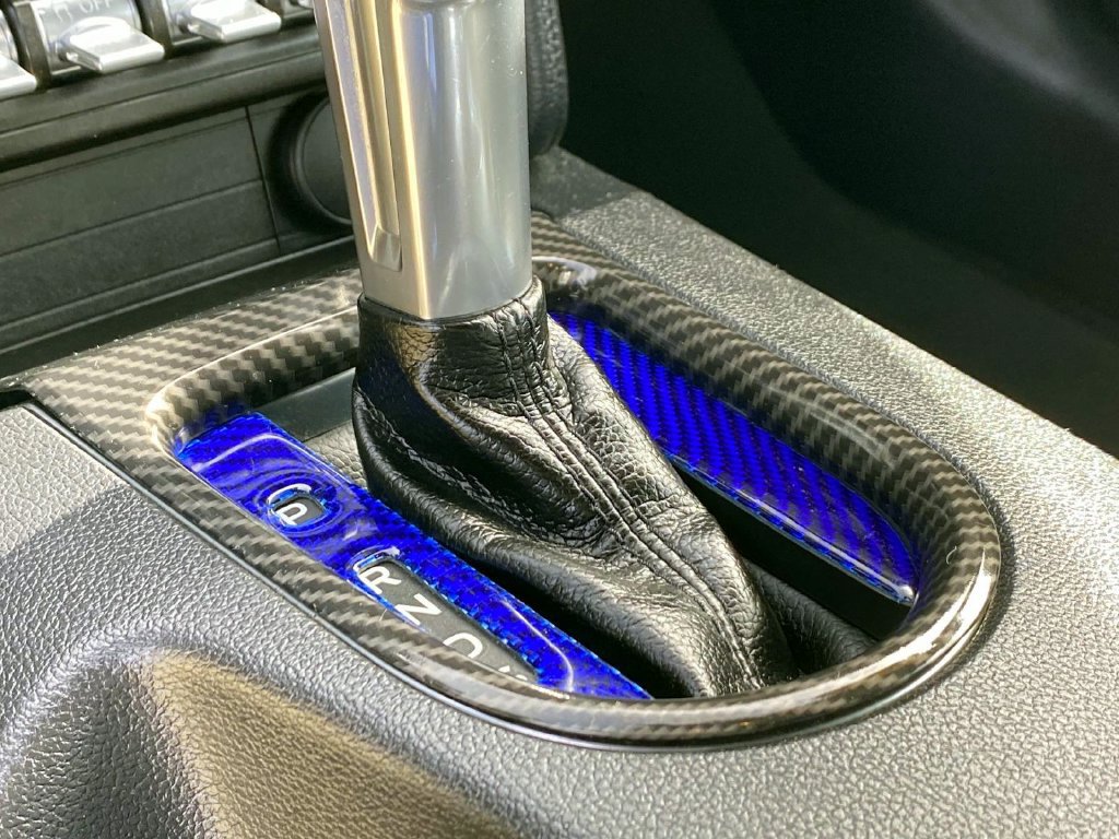 Used 2020 Ford Mustang Premium RWD image 15