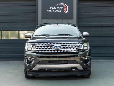 Used 2019 Ford Expedition Platinum AWD/4WD image 2