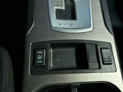 Used 2013 Subaru Legacy 2.5i Premium w/ All-Weather Pkg image 13