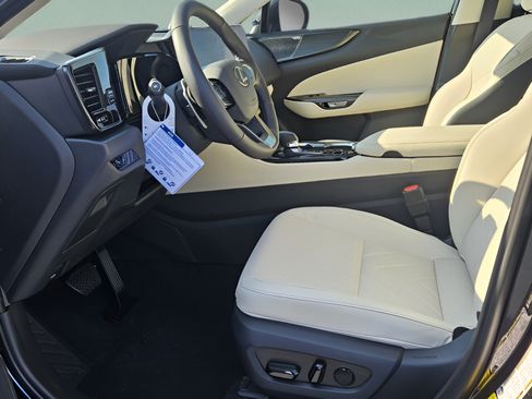 New 2026 Lexus NX 350 AWD w/ Luxury Package image 10