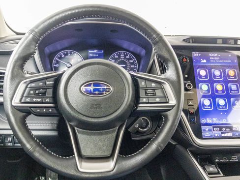 Used 2023 Subaru Outback Limited image 31