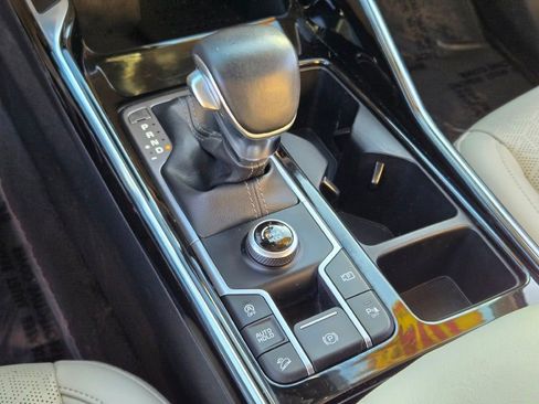 Used 2022 Kia Sorento SX image 32