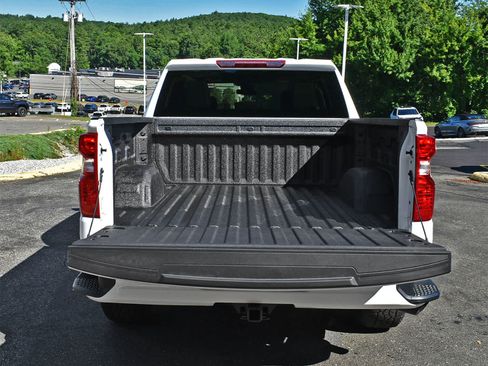 New 2026 Chevrolet Silverado 1500 Custom w/ Turbomax Blackout Package AWD/4WD image 8