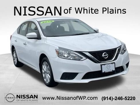 Used 2019 Nissan Sentra SV FWD image 3