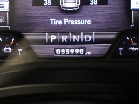 Used 2023 RAM 1500 Laramie AWD/4WD image 39