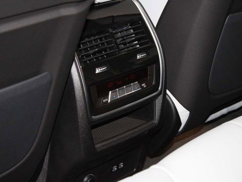 Used 2026 BMW X5 xDrive40i image 18