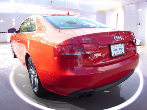 Used 2011 Audi A5 2.0T Premium Plus image 8