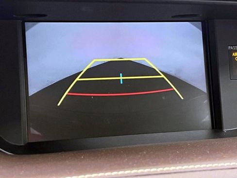 Used 2017 Lexus ES 350 w/ Navigation System Package image 32